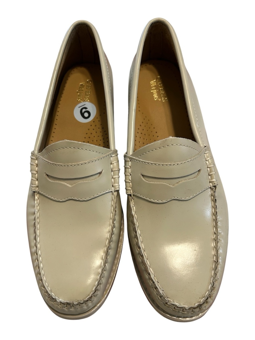 G.H. BASS WEEJUNS Whitney loafers Sz 9M